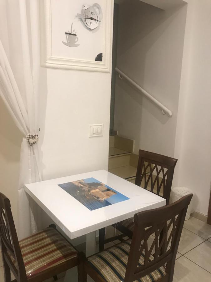 B&B Dimora Cirillo Neapel Exteriör bild